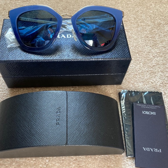 NWT ombré  blue Prada cat eye - Picture 1 of 5